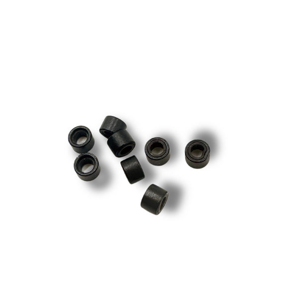 pre-loaded micro beads. Specifically designed for weft and I-tip hair extensions, these beads feature a silicone lining that ensures a secure and comfortable grip without damaging your natural hair. The pre-loaded design allows for a fast and efficient set-up, enabling quicker loading on your looping tool. 