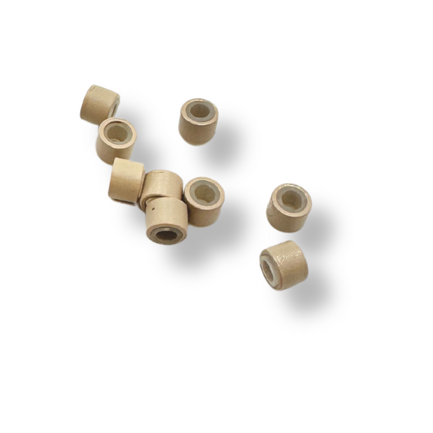 pre-loaded micro beads. Specifically designed for weft and I-tip hair extensions, these beads feature a silicone lining that ensures a secure and comfortable grip without damaging your natural hair. The pre-loaded design allows for a fast and efficient set-up, enabling quicker loading on your looping tool. 